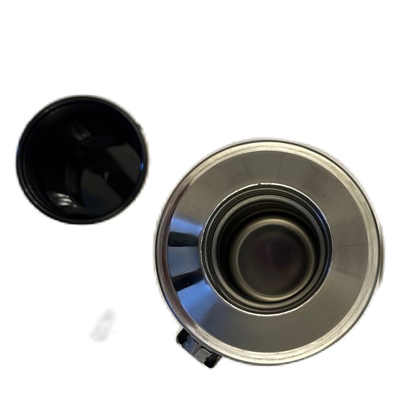 Stainless steel thermo bottle - Picture 3 of 12